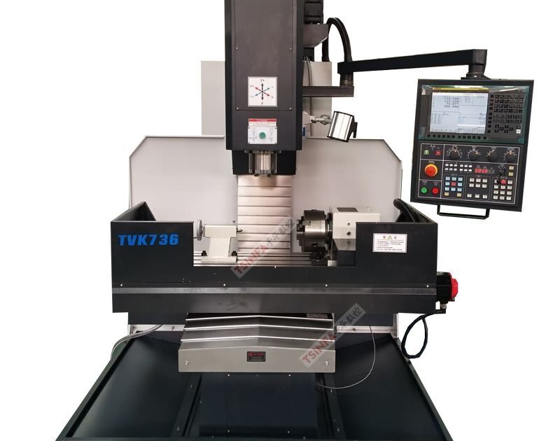 7136 cnc milling mahcine