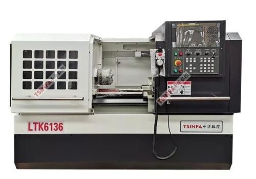 Máy tiện CNC