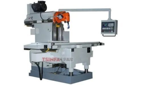 CNC Milling Machine