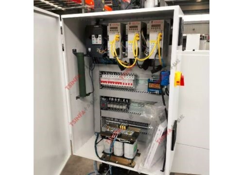 Sistema eléctrico para fresadora CNC.