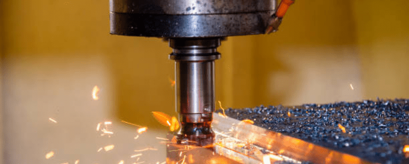cnc freze maşını VS emal mərkəzi