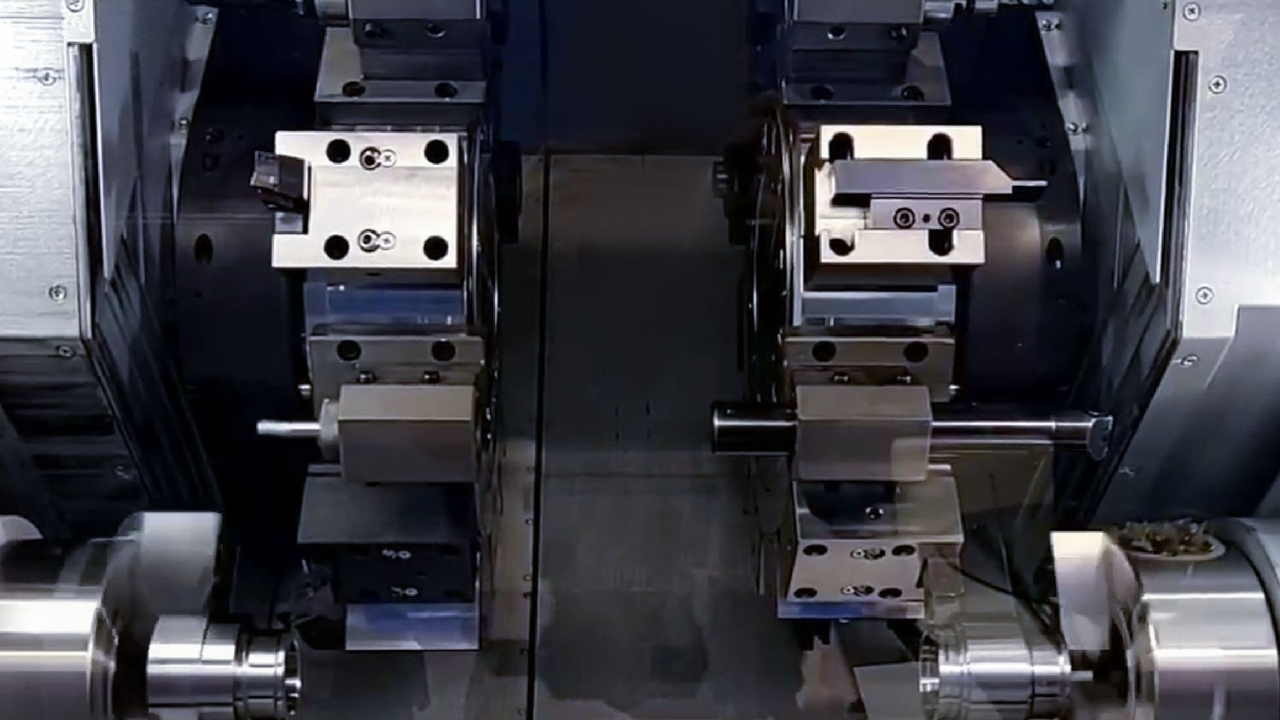 ¿Cómo funciona un torno CNC de doble husillo?