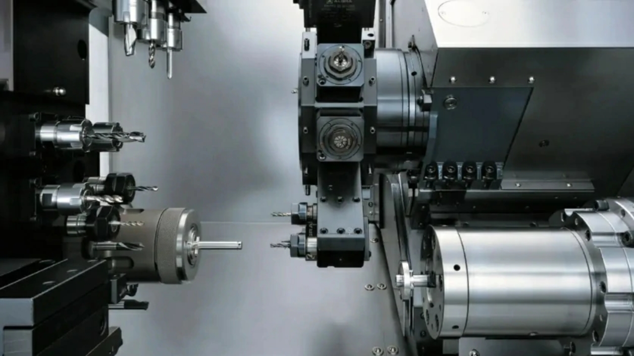What are the Components of Single Spindle CNC Lathes and How Do They Work